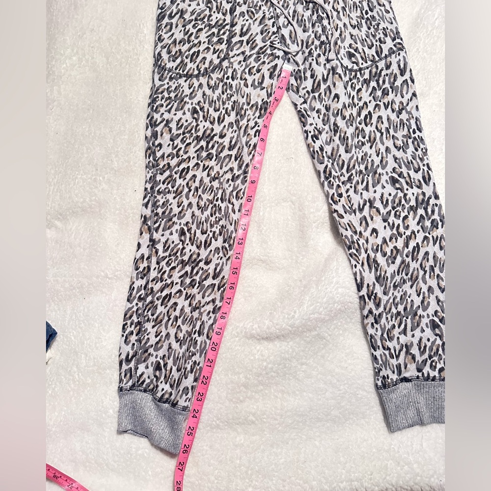 Live Love Lounge x Karen Neuburger Animal Print Pull On Lounge Pants - Picture 5 of 5